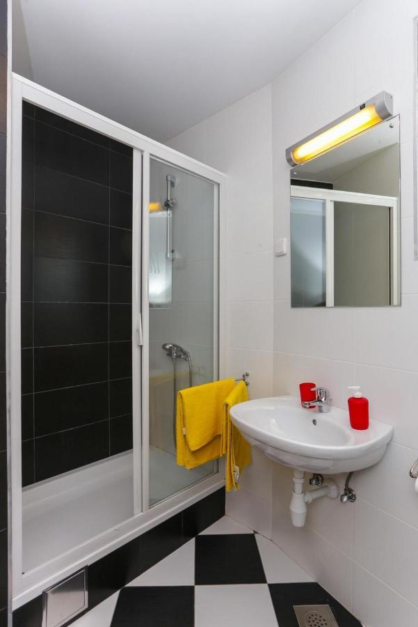 Apartments Sisic ドゥブロブニク エクステリア 写真
