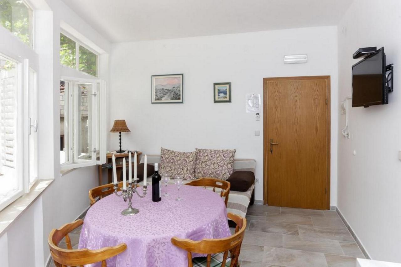 Apartments Sisic ドゥブロブニク エクステリア 写真