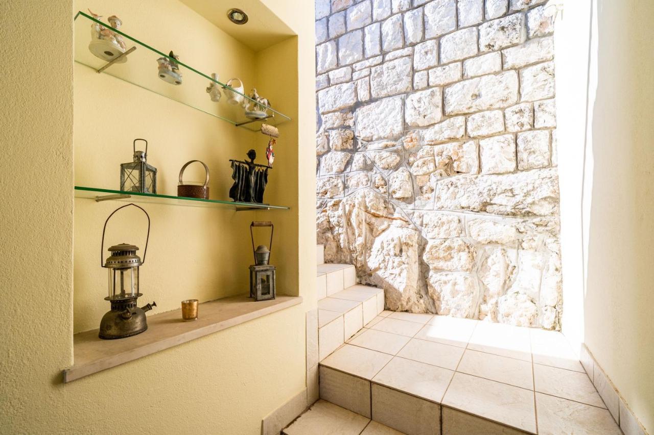 Apartments Sisic ドゥブロブニク エクステリア 写真